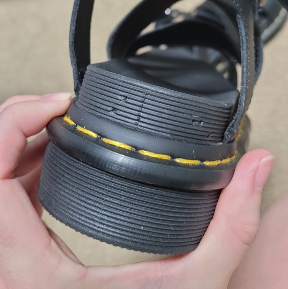 Dr. Martens Women's Blaire Sandal - W6 - Picture 5 of 6